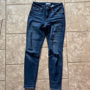 Good American Good Legs Skinny Jeans - Size 27